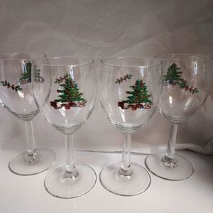 Vintage Luminarc Noel Christmas Tree Set of 4 Glasses.